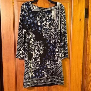 White House Black Market Black and Blue Patterned Long Sleeve Dress